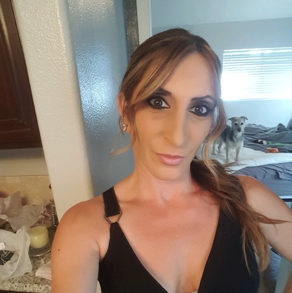 Meet your Posher, Diana - Picture 1 of 1